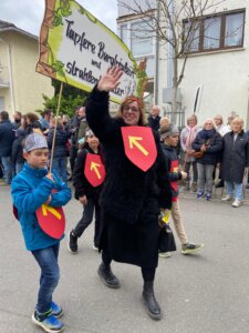 cdbd259a-2f70-4c36-84c4-fba9c9456638