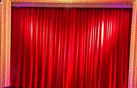 12.12.2025 Drittklässler im Theater Heidelberg „Die kleine Hexe“