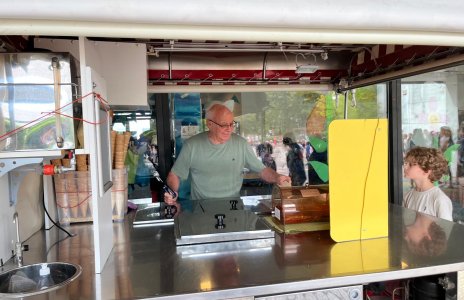 17.7.2026 Der Eiswagen war da-DANKE an den Förderverein